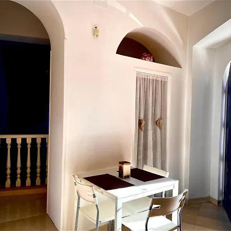 Pignatelli Bed and Breakfast Μπάρι